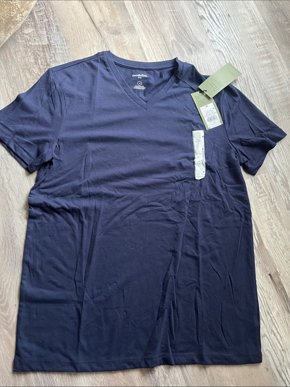 Goodfellow & Co Men’s Dark Navy V-Neck Short Sleeve Tee